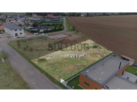 Prodej pozemku pro bydlení, 1 205 m² obrázek