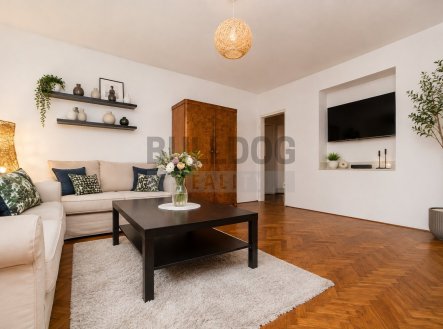 Prodej nájemního domu, 243 m²