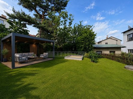 Prodej domu/vily, 211 m²