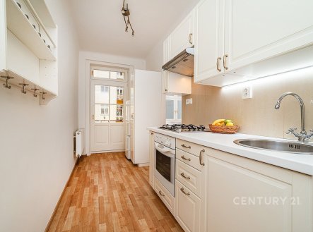 Pronájem bytu, 2+1, 56 m²