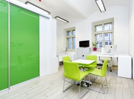 Pronájem kanceláře, 37 m²