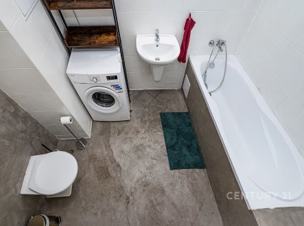 Pronájem bytu, 2+kk, 62 m²