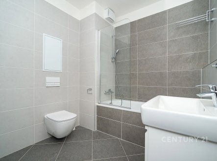 Pronájem bytu, 3+kk, 97 m²
