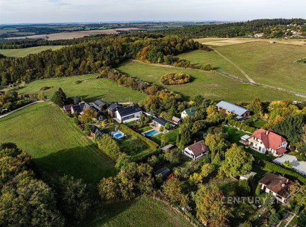 Prodej pozemku pro bydlení, 1 372 m²