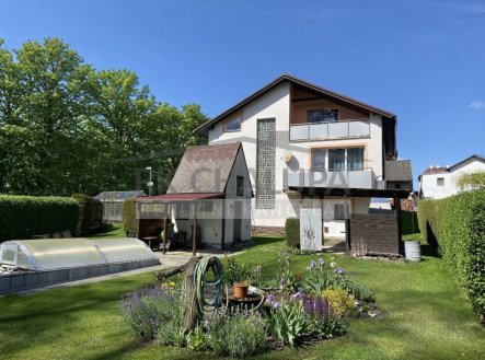 Prodej domu/vily, 300 m²