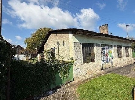 Prodej zemědělského objektu, 2 085 m²