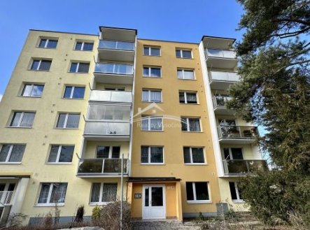 Pronájem bytu, 3+1, 70 m²