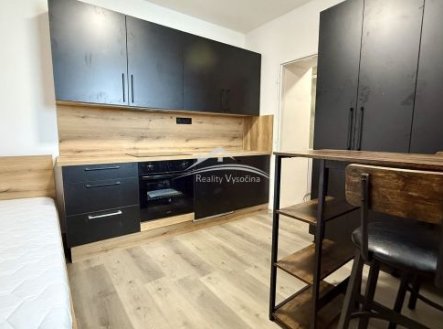 Pronájem bytu, 1+kk, 18 m²