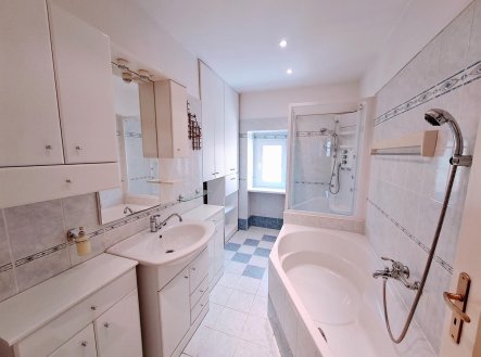 Pronájem bytu, 4+1, 104 m²