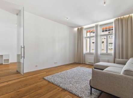 Pronájem bytu, 3+kk, 109 m²