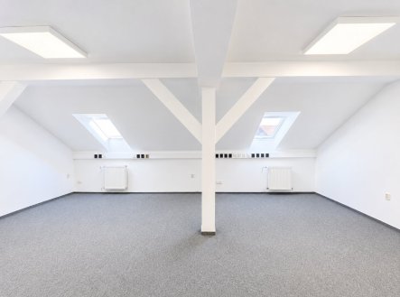 Pronájem kanceláře, 37 m²