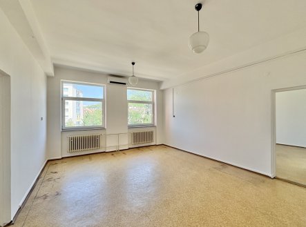 Pronájem kanceláře, 26 m²