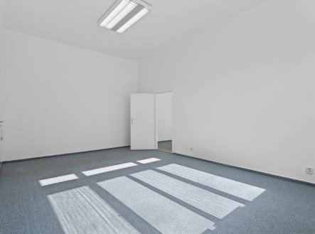 Pronájem kanceláře, 56 m²