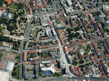 Pronájem obchodní prostory, 100 m²