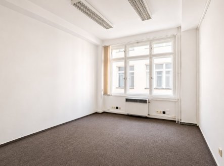 Pronájem kanceláře, 59 m²