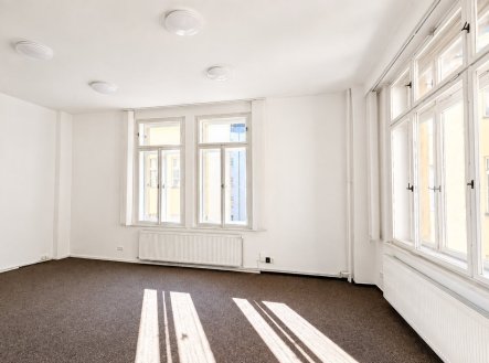 Pronájem kanceláře, 31 m²