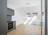 Pronájem bytu, 4+kk, 111 m²