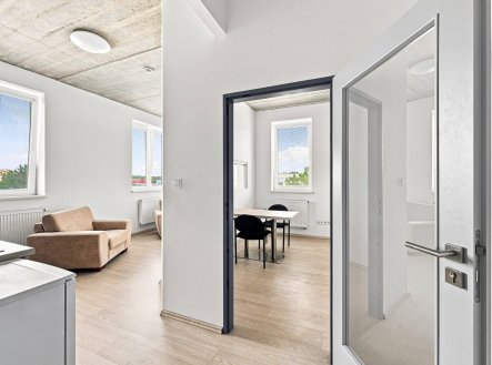 Pronájem kanceláře, 32 m²