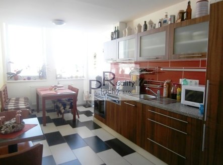 Pronájem bytu, 3+1, 80 m²
