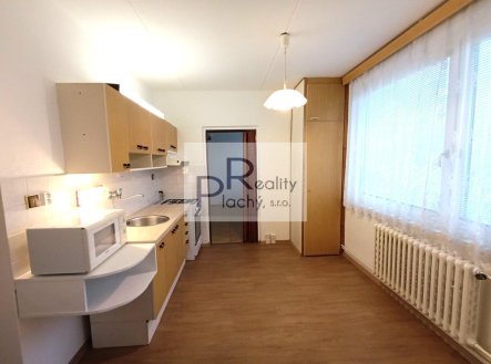 Pronájem bytu, 3+1, 70 m² obrázek