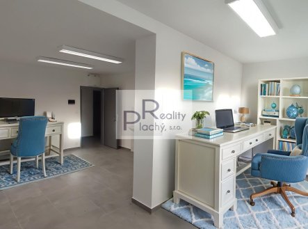 Pronájem kanceláře, 33 m²