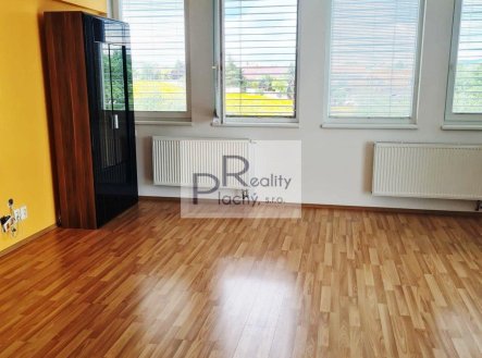 Pronájem bytu, 3+1, 100 m²