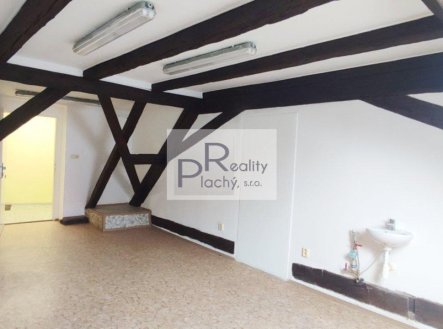 Pronájem kanceláře, 28 m²