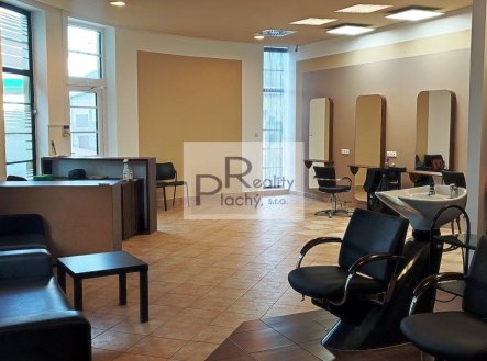 Pronájem obchodní prostory, 158 m²