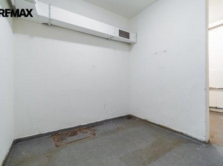 Pronájem jiné komerční nemovitosti, 12 m²