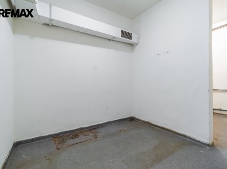 Pronájem jiné komerční nemovitosti, 12 m²
