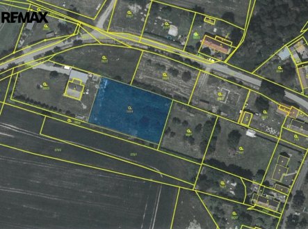 Prodej pozemku pro bydlení, 1 875 m²