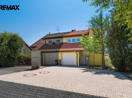 Prodej domu/vily, 198 m² obrázek
