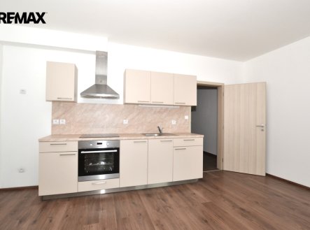 Pronájem bytu, 2+kk, 42 m²