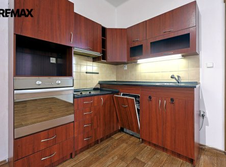 Pronájem bytu, 2+kk, 57 m²