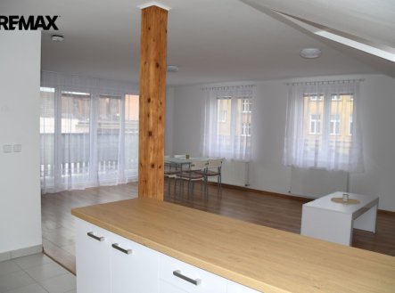 Pronájem bytu, 2+kk, 78 m²