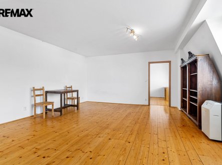 Pronájem bytu, 2+kk, 71 m²