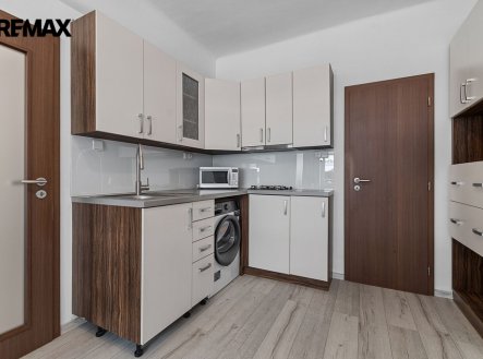Pronájem bytu, 2+kk, 36 m²