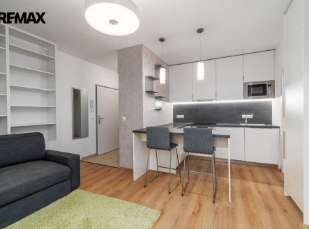 Pronájem bytu, 2+kk, 40 m² obrázek