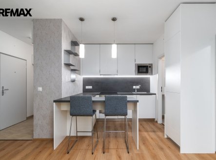 Pronájem bytu, 2+kk, 40 m²