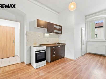 Pronájem bytu, 1+1, 50 m²