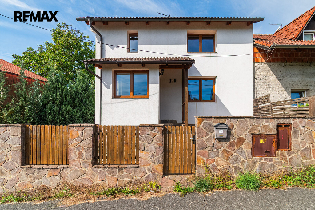 RD Kasejovice – exteriér