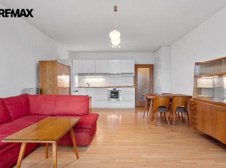 Pronájem bytu, 2+kk, 62 m²