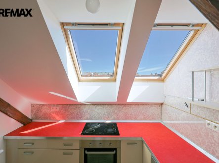 Pronájem bytu, 3+kk, 110 m²