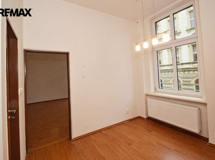 Pronájem bytu, 1+1, 44 m²