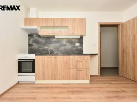 Pronájem bytu, 2+kk, 37 m²