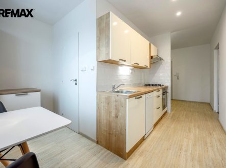 Pronájem bytu, 2+1, 58 m²