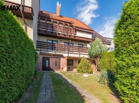 Prodej domu/vily, 302 m²