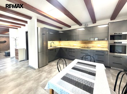 Prodej domu/vily, 232 m²