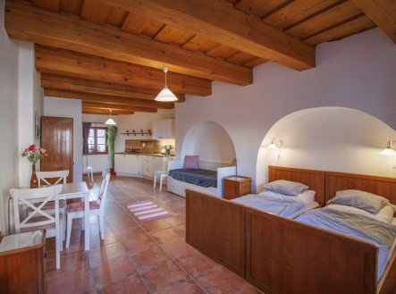Pronájem bytu, atypický, 35 m²