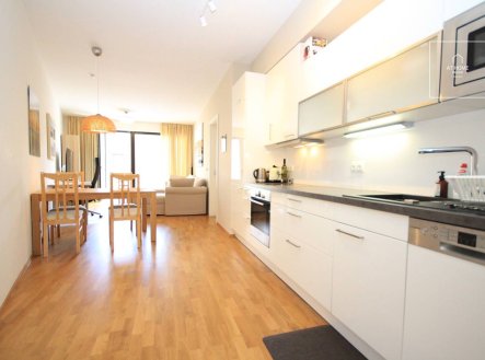 Bez popisku | Pronájem bytu, 2+kk, 69 m²